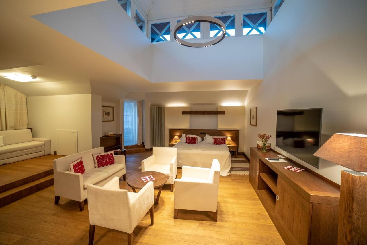 Hotel Pacsirta Sovata Esterno foto